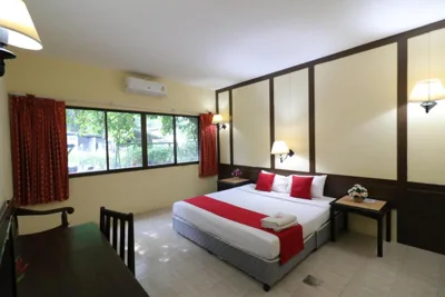 Doble Estándar — Baan Nat The Village
